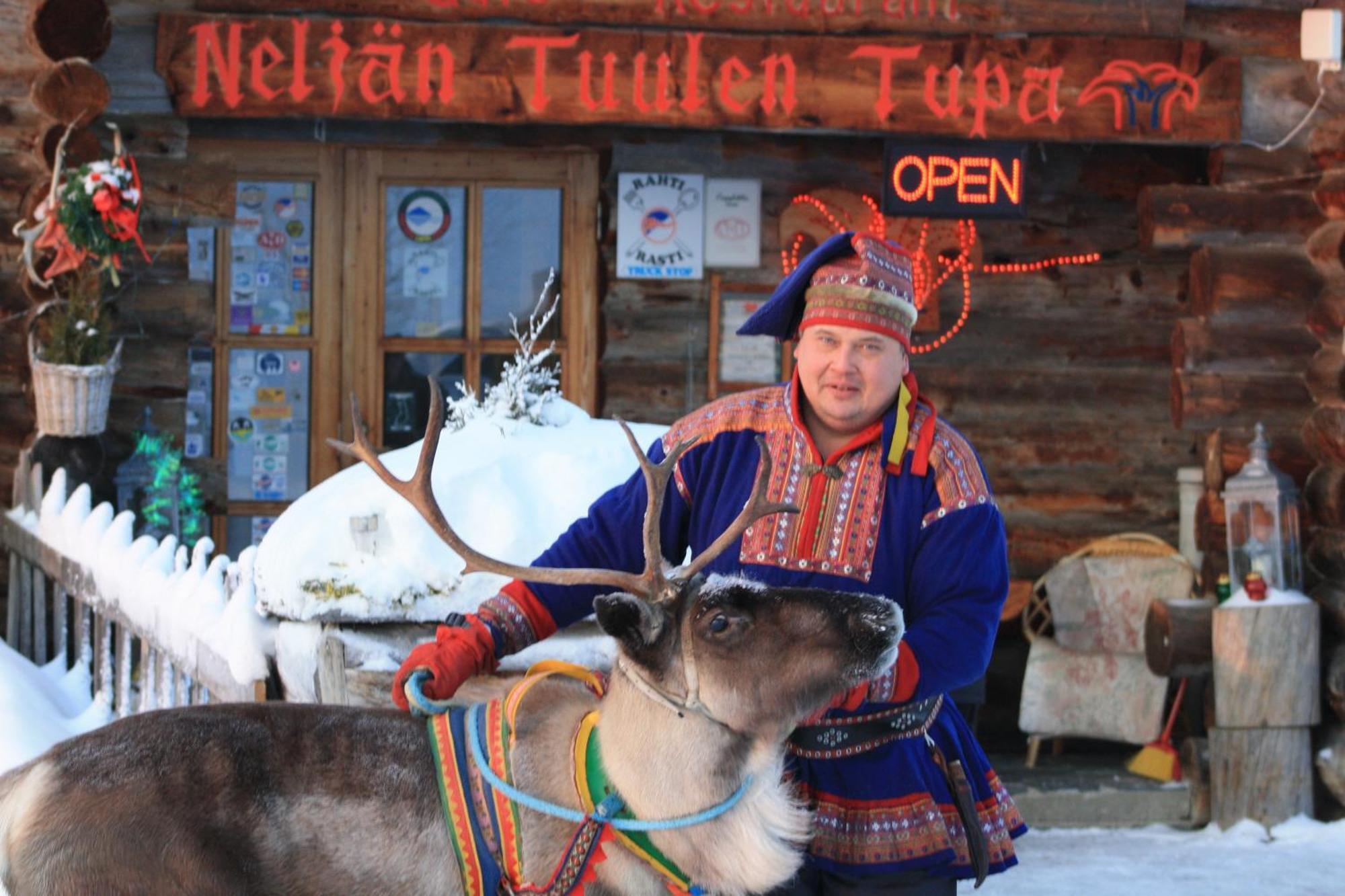 Neljaen Tuulen Tupa Bed & Breakfast Kaamanen Exterior photo